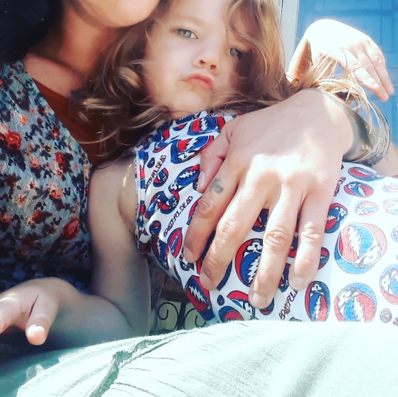 Meet your Posher, Dawn - Picture 4 of 16